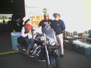 We were given a free spot for 3 days right at the main entrance. Emil posing with a man and his John Wayne mannequin used in sale of John Wayne's own car.